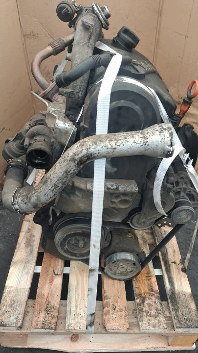 Motor VW Transporter Caravelle AXC 1.9 TDI 85PS 63kW 216TKm 2007 Diesel Komplett MOT1515405287ui