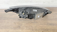 Laden Sie das Bild in den Galerie-Viewer, Frontscheinwerfer Ford Focus MX7B-13E015-EB Links Scheinwerfer Headlight SCH7370121546rb