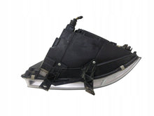 Load image into Gallery viewer, Frontscheinwerfer VW Transporter Caravelle 304411175R Rechts Headlight SCH8666277388cm