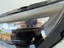 Laden Sie das Bild in den Galerie-Viewer, Frontscheinwerfer Opel Corsa F 39162658 LED Links Scheinwerfer Headlight SCH1818227350rx
