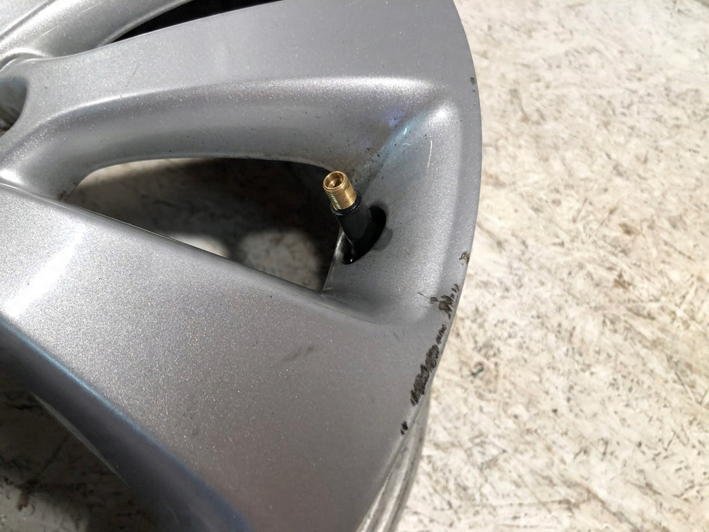 1x Alufelge 17 Zoll 7.0" 5x115 44ET OP044K1 Opel Astra Rim Wheel