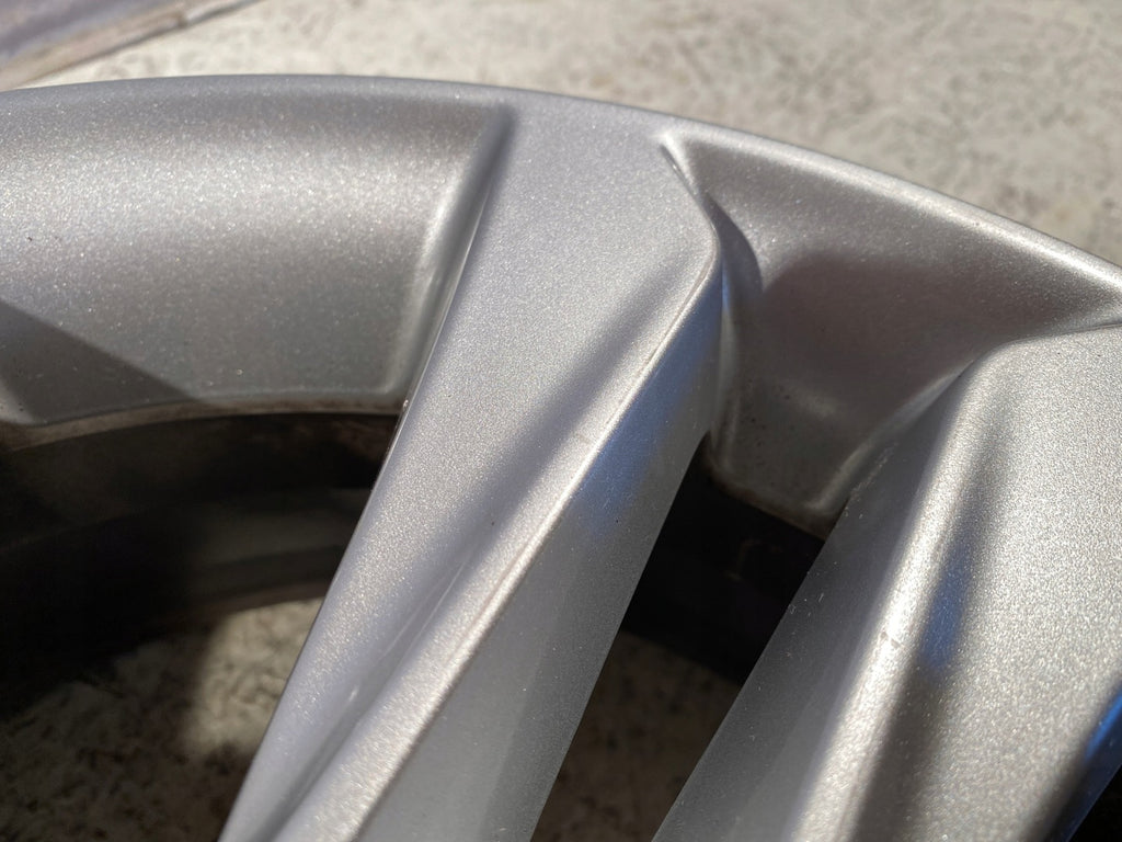 1x Alufelge 16 Zoll 6.5" 5x114.3 50ET 52910-A6370 Hyundai Elantra Rim Wheel