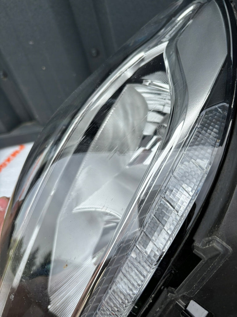 Frontscheinwerfer Mercedes-Benz W247 A2479067500 Links Scheinwerfer Headlight SCH4635911802bl
