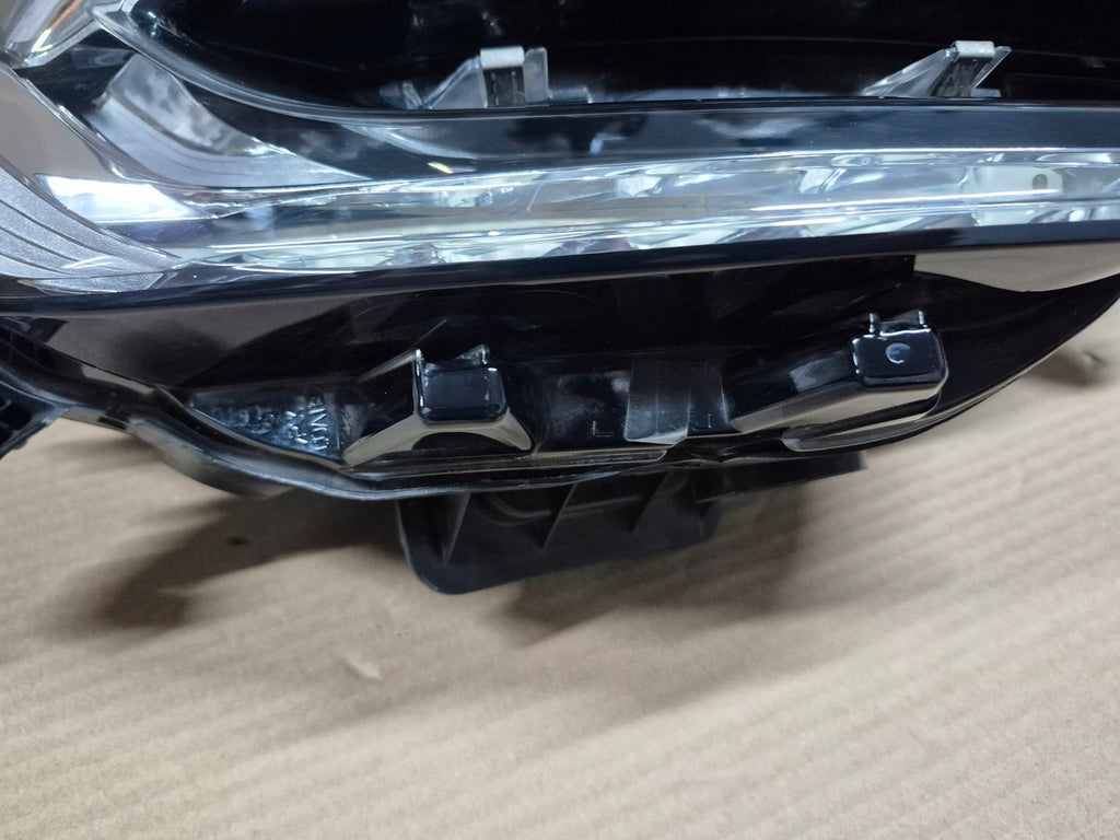 Frontscheinwerfer Renault Megane 260102555R LED Rechts Scheinwerfer Headlight SCH2079168632yu