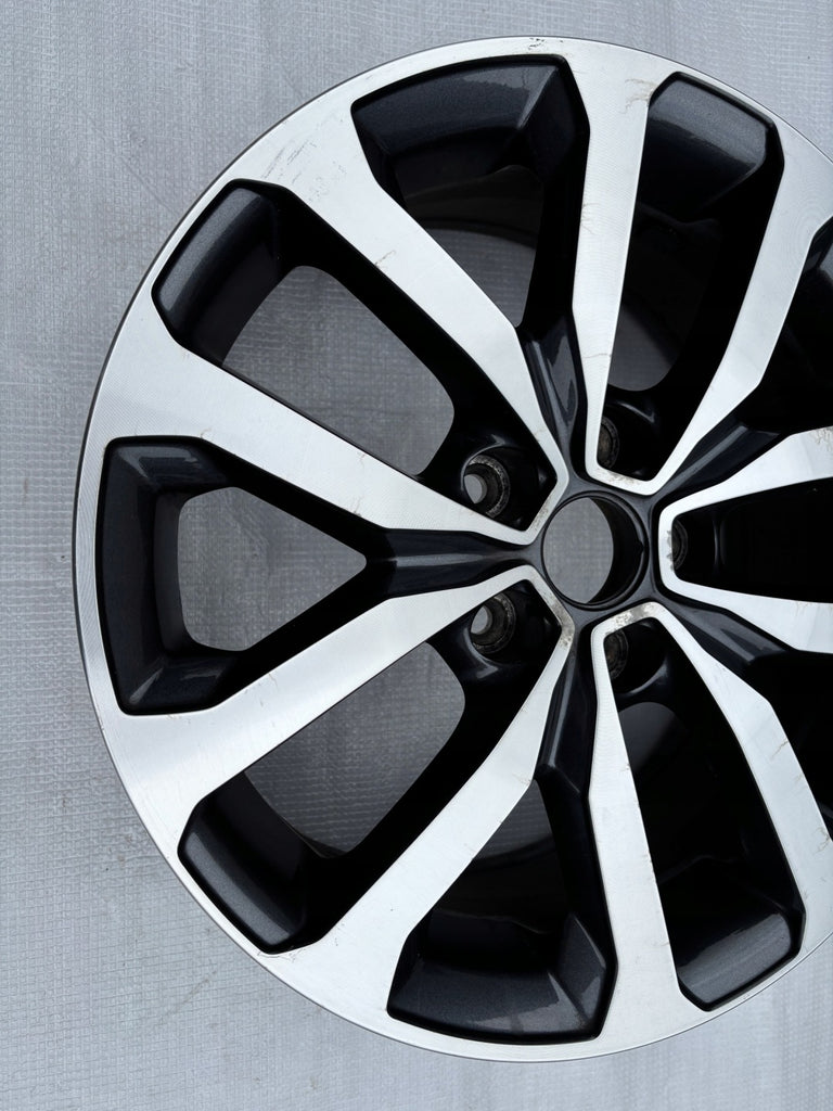1x Alufelge 17 Zoll 7.0" 5x114.3 40ET 403004770R Renault Rim Wheel FEL9780911051zk