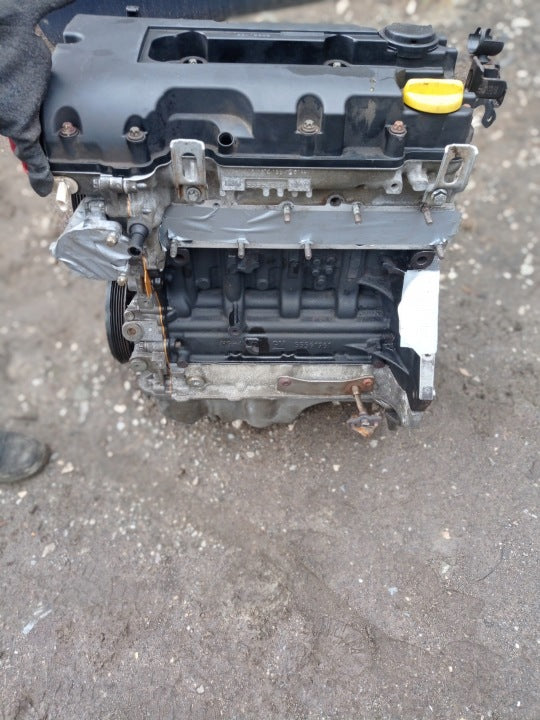 Motor Opel Corsa D Meriva B A12XER 1.2 Benzin Engine Unkomplett MOT7356140472sw