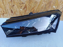 Laden Sie das Bild in den Galerie-Viewer, Frontscheinwerfer Skoda Enyaq 5LB941015A Full LED Links Scheinwerfer Headlight
