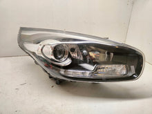 Laden Sie das Bild in den Galerie-Viewer, Frontscheinwerfer Kia Carens IV 92102-A4 LED Rechts Scheinwerfer Headlight