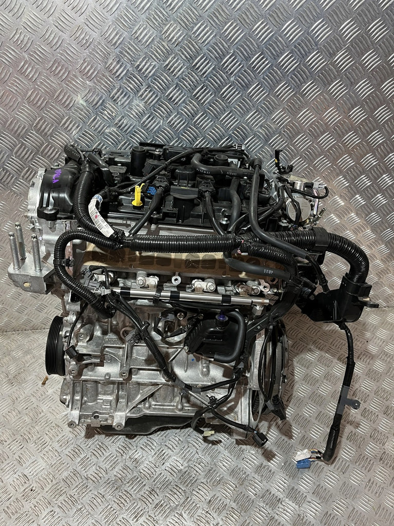 Motor Mazda 3 Bp PE27 2.0 14TKm 2024 Benzin Engine Komplett