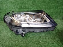 Laden Sie das Bild in den Galerie-Viewer, Frontscheinwerfer Mercedes-Benz W205 A2058200261 Rechts Scheinwerfer Headlight SCH9919285369gh
