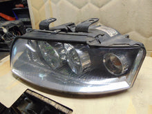 Laden Sie das Bild in den Galerie-Viewer, Frontscheinwerfer Audi A4 B6 8E0941003C 8E0990007C Xenon Links Headlight