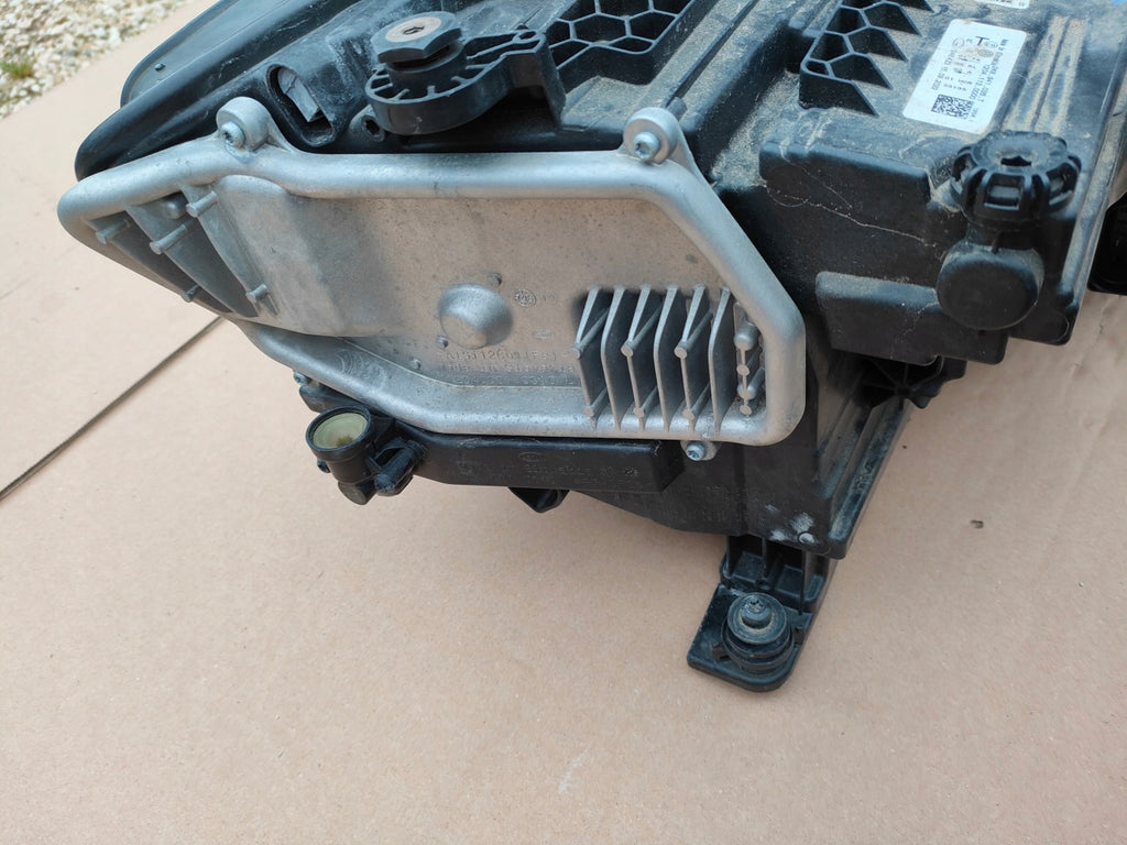 Frontscheinwerfer VW Caddy 5NB941773 Links Scheinwerfer Headlight SCH5301815064hv