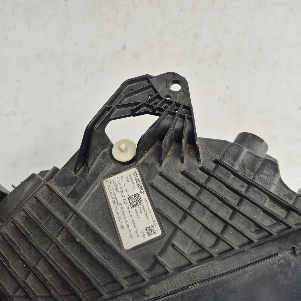 Frontscheinwerfer Volvo Xc60 II 31655229 Full LED Ein Stück (Rechts oder Links) SCH7543167125tn