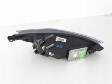 Laden Sie das Bild in den Galerie-Viewer, Frontscheinwerfer Ford Focus JX7B-13E017-AE LED Ein Stück (Rechts oder Links) SCH7441284501lo