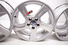 Load image into Gallery viewer, 4x Alufelge 17 Zoll 7.0" 5x108 50ET 31200602-SS 31381241-SI Volvo V70 I S60 FEL8709994567fx