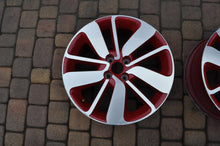 Load image into Gallery viewer, 1x Alufelge 17 Zoll 7.0&quot; 4x100 44ET 403006450R Renault Captur Clio Rim Wheel