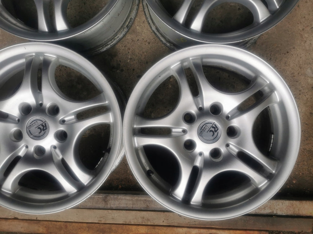4x Alufelge 16 Zoll 7.0" 5x120 20ET Silber BMW Rim Wheel FEL6643531187lj