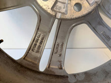 Load image into Gallery viewer, 1x Alufelge 18 Zoll 8V0601025BL Audi A3 Rim Wheel FEL9758095279wm