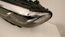 Load image into Gallery viewer, Frontscheinwerfer BMW 5 G31 G30 8495279 LED Links Scheinwerfer Headlight