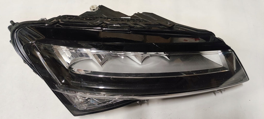 Frontscheinwerfer Skoda Superb III 3V1941016C Full LED Rechts Headlight