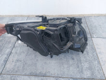 Laden Sie das Bild in den Galerie-Viewer, Frontscheinwerfer BMW E93 E92 7239927 Links Scheinwerfer Headlight SCH3303809578pn