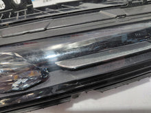 Laden Sie das Bild in den Galerie-Viewer, Frontscheinwerfer BMW 7 9879936-12 LED Rechts Scheinwerfer Headlight SCH6580057363pp