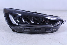 Laden Sie das Bild in den Galerie-Viewer, Frontscheinwerfer Ford Focus IV LED Rechts Scheinwerfer Headlight SCH4991746174xk