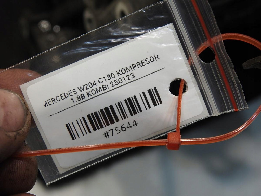 Motor Mercedes-Benz W204 271952 1.8 156PS 115kW 250TKm 2007 Benzin Unkomplett