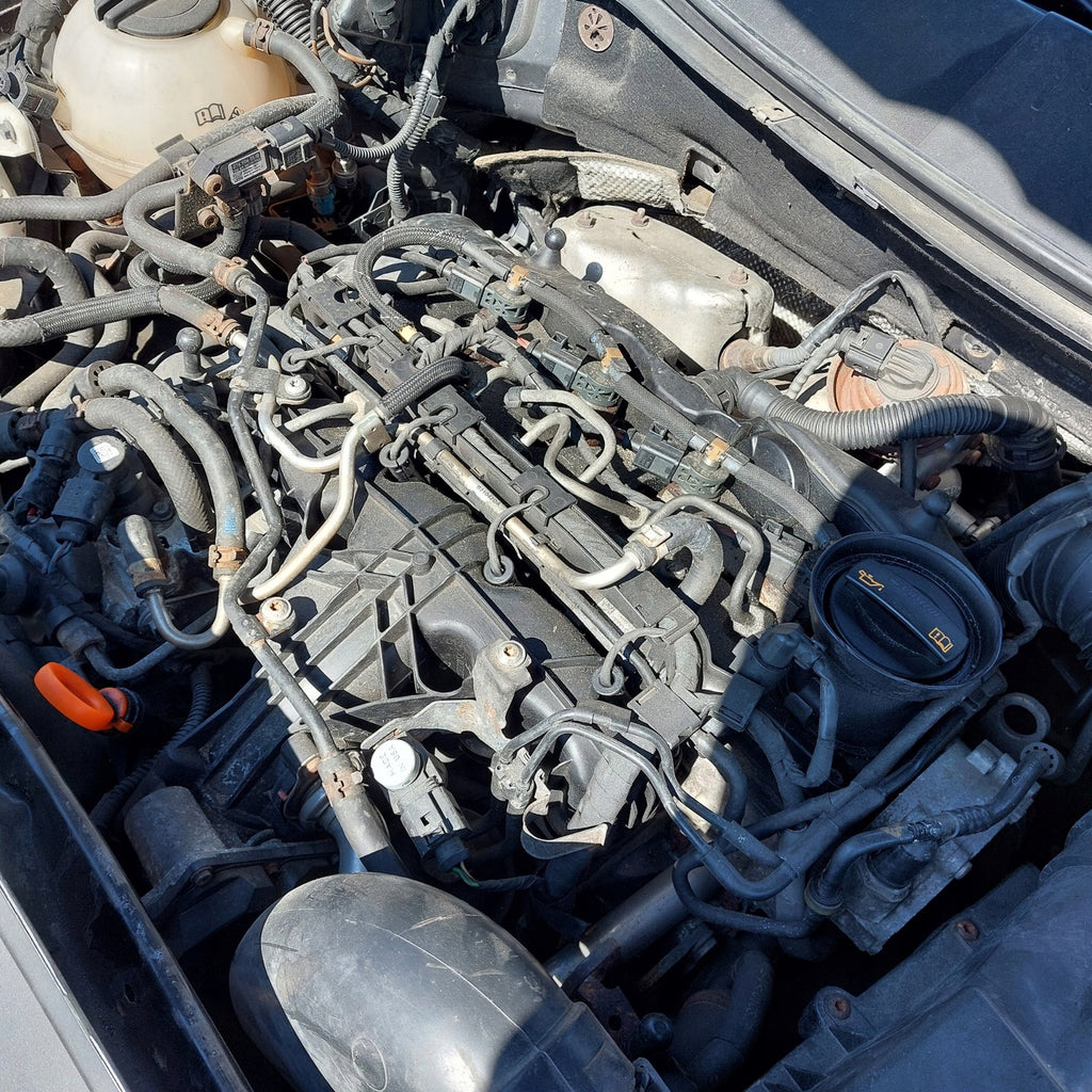 Motor VW Passat B7 CFG 2.0 TDI Diesel Engine Unkomplett