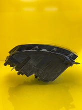 Load image into Gallery viewer, Frontscheinwerfer Dacia Duster 260107725R LED Rechts Scheinwerfer Headlight SCH8264804847tx