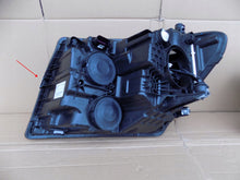 Load image into Gallery viewer, Frontscheinwerfer VW Crafter 7C1941006 Ein Stück (Rechts oder Links) Headlight SCH4736287133dg