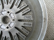 Load image into Gallery viewer, 1x Alufelge 17 Zoll 7.0" 5x112 39ET Glanz Silber 7N0601025C VW Rim Wheel FEL9568172772bg