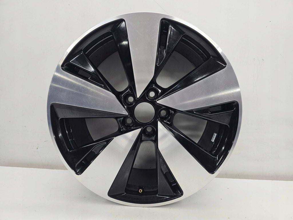 1x Alufelge 19 Zoll 8B3601025AR Audi A5 Rim Wheel FEL7766621933qz