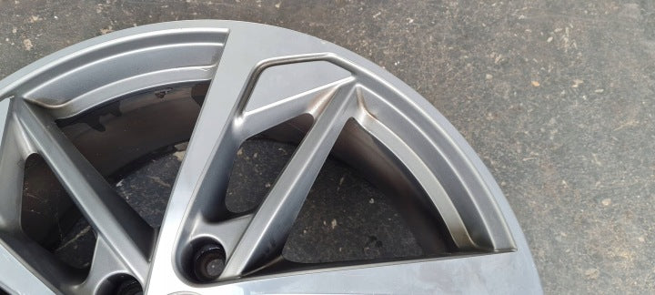 1x Alufelge 19 Zoll 8Y0601025R Audi A3 Rim Wheel FEL5236272346nx