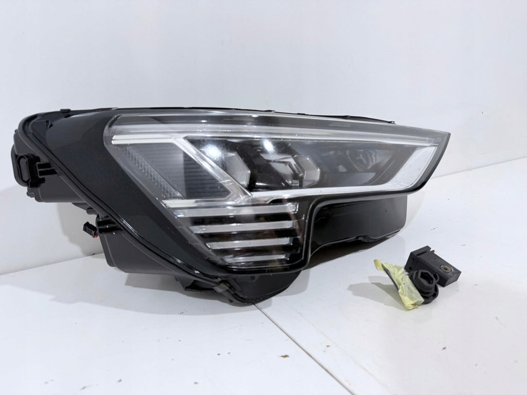 Frontscheinwerfer Audi E-Tron 4KE941040 LED Rechts Scheinwerfer Headlight SCH9092360101pq