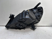 Laden Sie das Bild in den Galerie-Viewer, Frontscheinwerfer Opel Zafira B 13252471 Rechts Scheinwerfer Headlight SCH4474317833rk