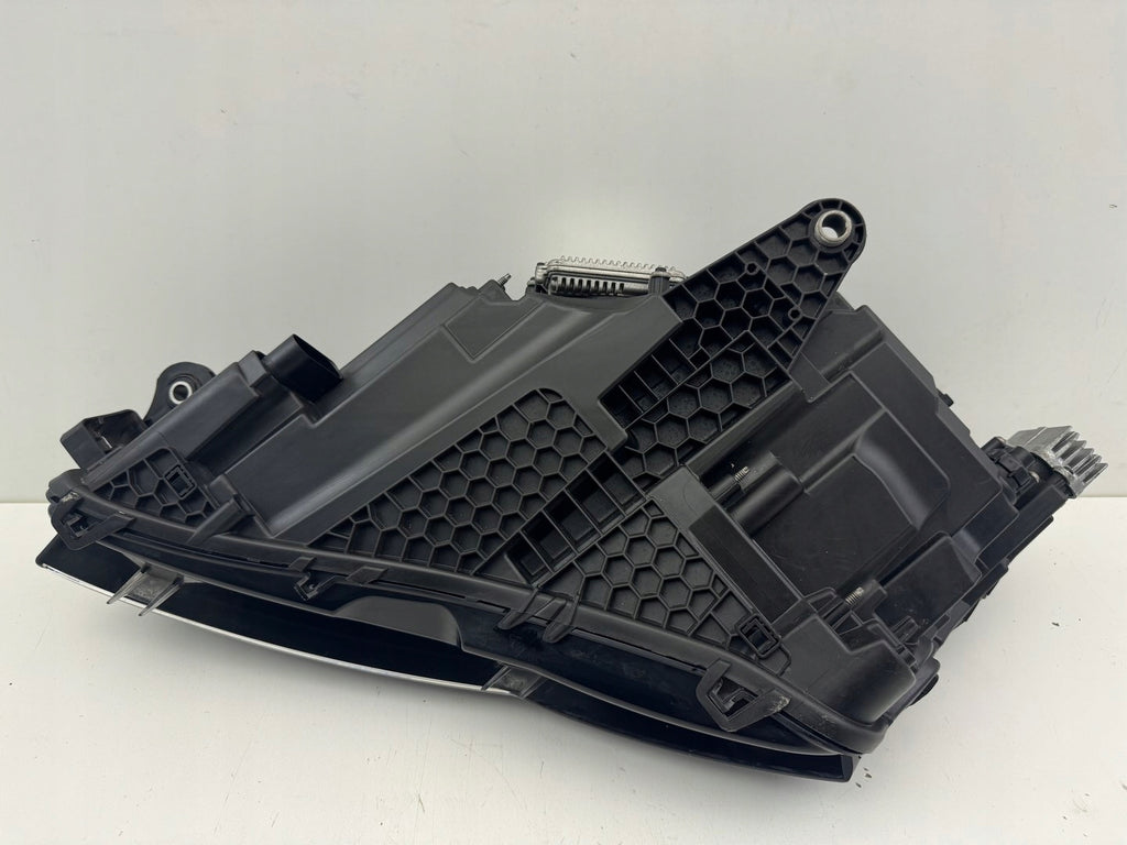 Frontscheinwerfer Skoda Superb III 3V1941016D LED Rechts Scheinwerfer Headlight