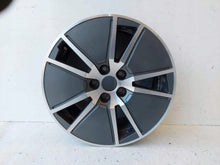 Laden Sie das Bild in den Galerie-Viewer, 1x Alufelge 17 Zoll 7.5&quot; 5x112 8W0601025 Audi A4 Rim Wheel