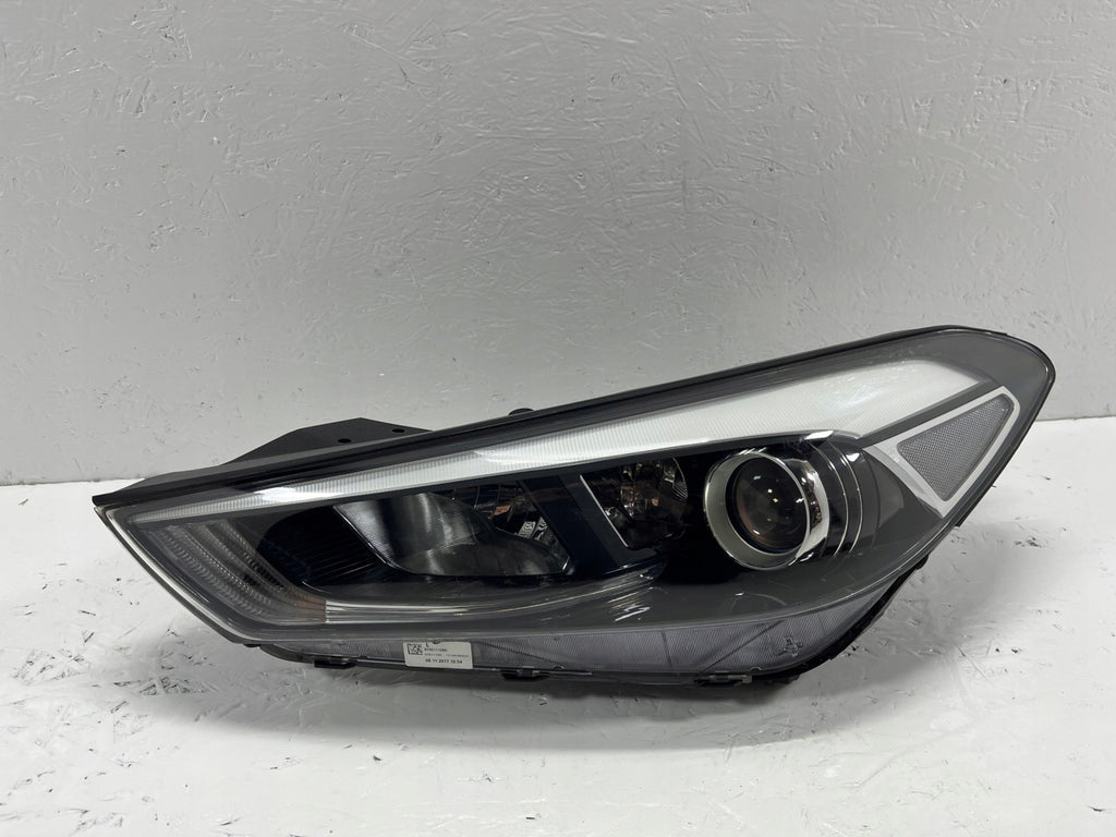 Frontscheinwerfer Hyundai Tucson 92101-D7100 Links Scheinwerfer Headlight SCH8881361179cq