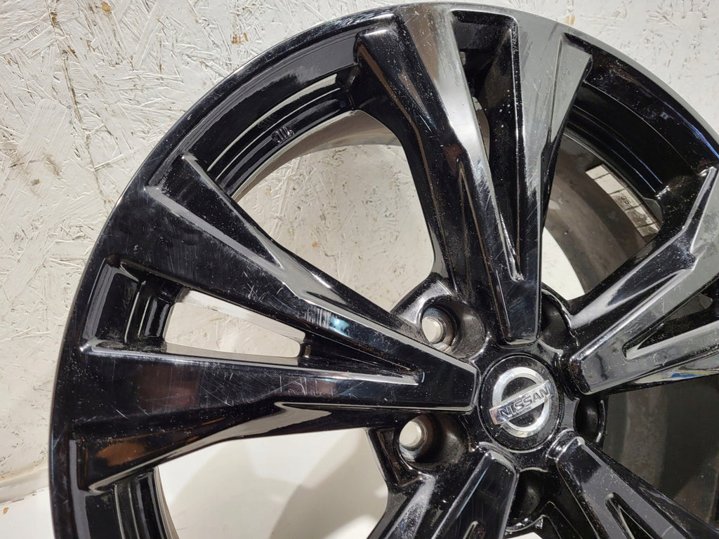 1x Alufelge 18 Zoll 7.0" 5x114.3 45ET 6FR3A Nissan X-Trail I Xtrail Rim Wheel FEL2055024619su