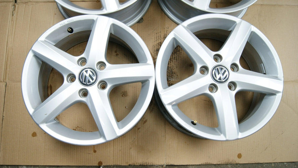 4x Alufelge 16 Zoll 6.0" 5x112 48ET Glanz Silber 5G0077496 VW Golf VII I FEL8580879225ci