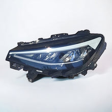 Laden Sie das Bild in den Galerie-Viewer, Frontscheinwerfer VW Id.4 11B941005A LED Links Scheinwerfer Headlight