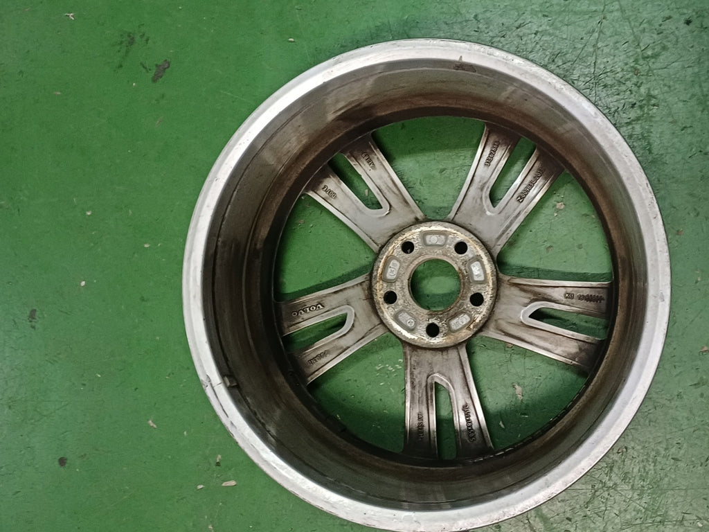 1x Alufelge 18 Zoll 7.5" 5x108 50 5ET Glanz Silber 31362866 Volvo Xc60 Rim Wheel FEL9181479440rl