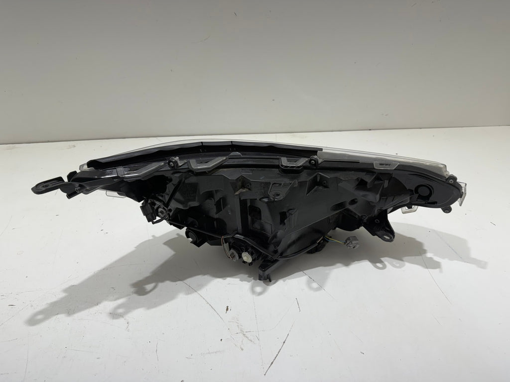 Frontscheinwerfer Toyota V 744NAWY21W Ein Stück (Rechts oder Links) Headlight SCH6467334598kr