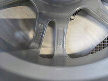 Laden Sie das Bild in den Galerie-Viewer, 4x Alufelge 16 Zoll 6.5" 5x114.3 38ET Glanz Silber TU65638B81 Rim Wheel FEL8496384612qc