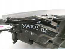 Load image into Gallery viewer, Frontscheinwerfer Toyota 4 Yaris Rechts Scheinwerfer Headlight