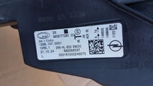 Laden Sie das Bild in den Galerie-Viewer, Frontscheinwerfer Opel Astra L 9858777280 Links Scheinwerfer Headlight SCH2952681731fb