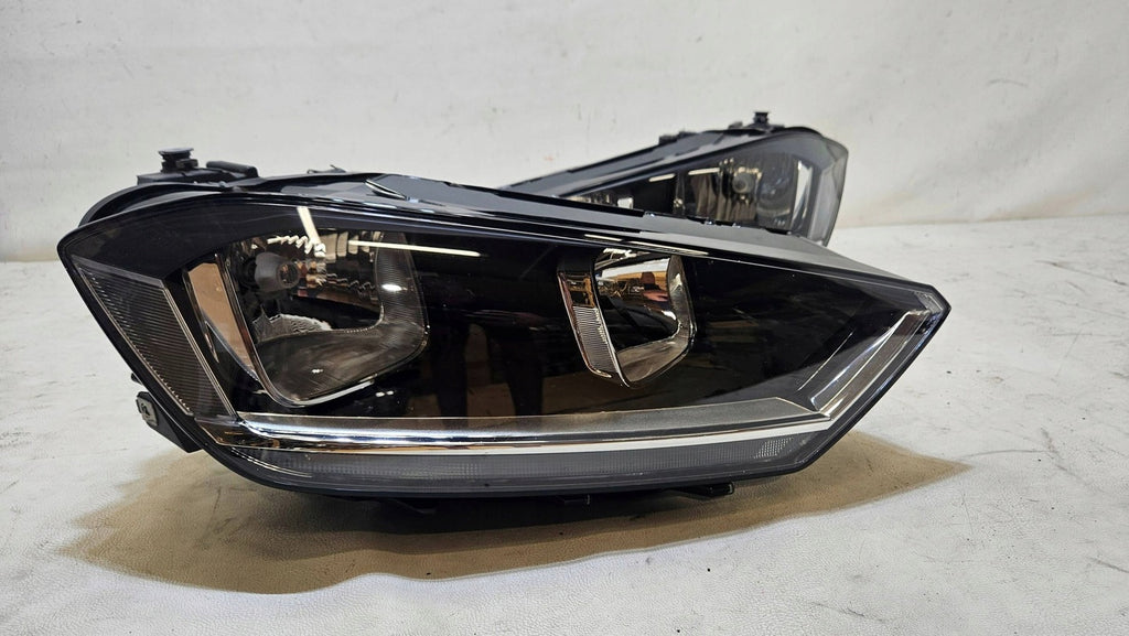 Frontscheinwerfer VW Golf VII Sportsvan 517941006B 517941005B Rechts oder Links SCH7977858207mg