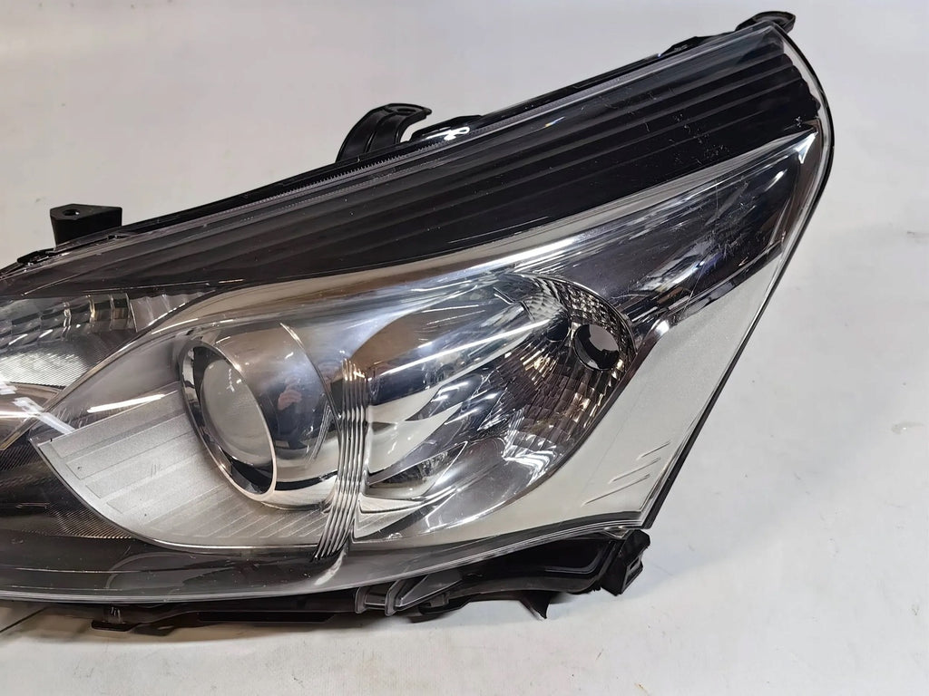 Frontscheinwerfer Toyota Verso 81150-0F161-00 Links Scheinwerfer Headlight SCH4342734731kl