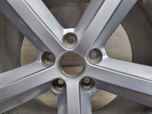 Laden Sie das Bild in den Galerie-Viewer, 1x Alufelge 18 Zoll 5x112 8J0601025M Audi Tt Rim Wheel FEL2294603137mq